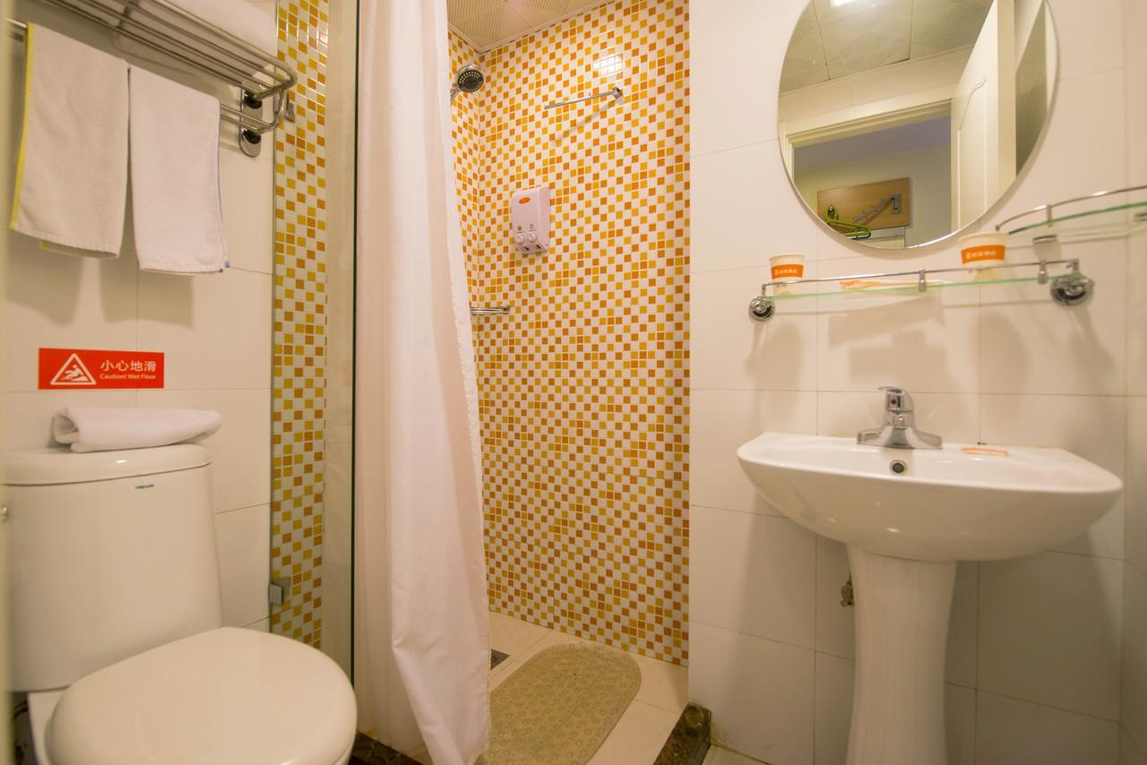 חרבין Home Inn Central Avenue Pedestrain Street מראה חיצוני תמונה