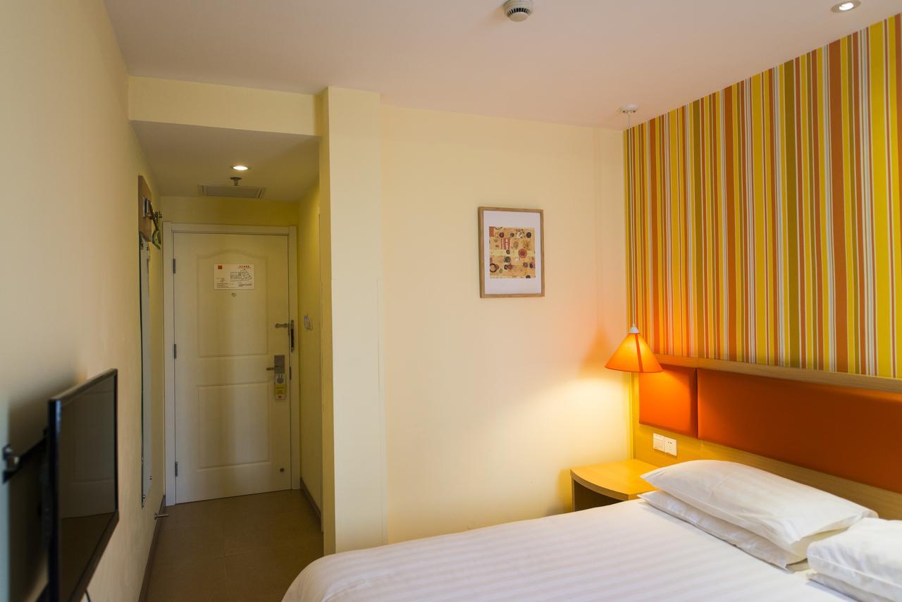 חרבין Home Inn Central Avenue Pedestrain Street מראה חיצוני תמונה