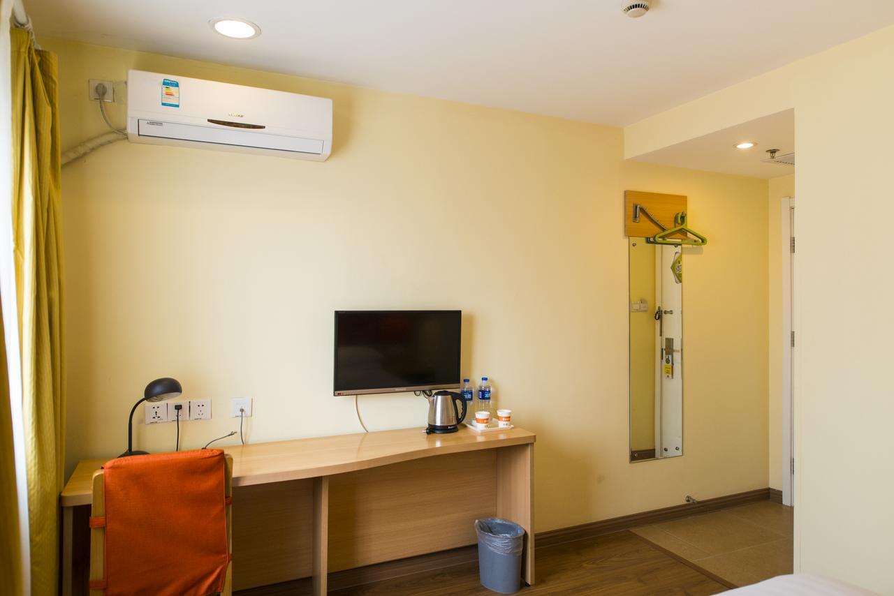 חרבין Home Inn Central Avenue Pedestrain Street מראה חיצוני תמונה
